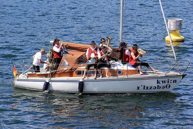 丰富的历史 丰富的历史